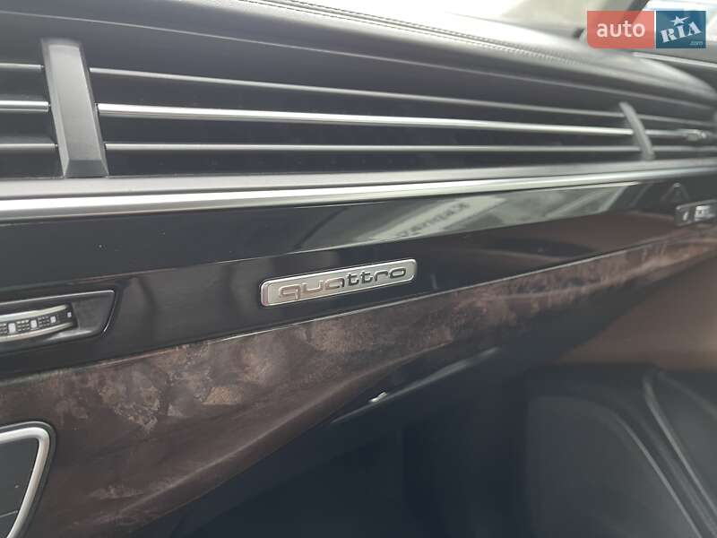 Внедорожник / Кроссовер Audi Q7 2016 в Черновцах