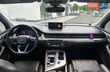 Внедорожник / Кроссовер Audi Q7 2019 в 