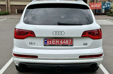 Внедорожник / Кроссовер Audi Q7 2011 в 