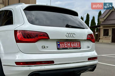 Внедорожник / Кроссовер Audi Q7 2011 в 