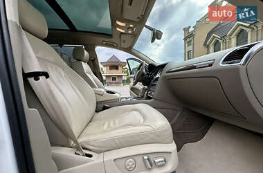 Внедорожник / Кроссовер Audi Q7 2011 в 