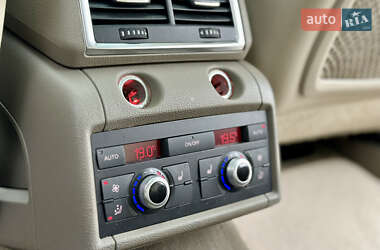 Внедорожник / Кроссовер Audi Q7 2011 в 