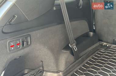Внедорожник / Кроссовер Audi Q7 2016 в 