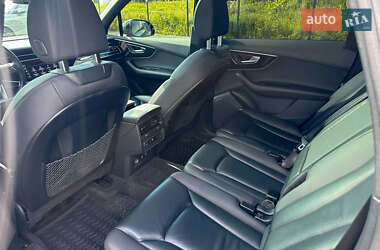 Внедорожник / Кроссовер Audi Q7 2020 в 