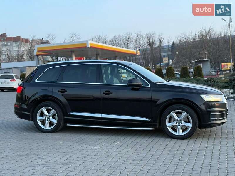 Внедорожник / Кроссовер Audi Q7 2017 в Хмельницком