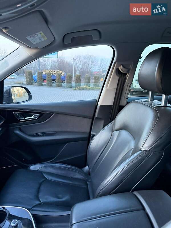 Внедорожник / Кроссовер Audi Q7 2017 в Хмельницком