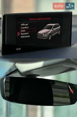 Внедорожник / Кроссовер Audi Q7 2016 в 