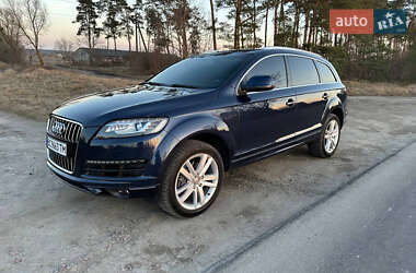 Внедорожник / Кроссовер Audi Q7 2014 в 