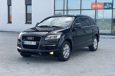 Внедорожник / Кроссовер Audi Q7 2008 в 