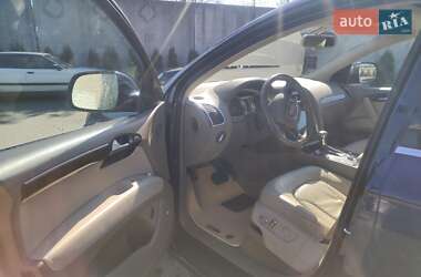 Позашляховик / Кросовер Audi Q7 2013 в 