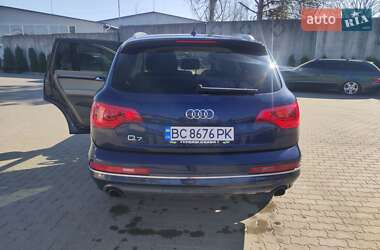 Позашляховик / Кросовер Audi Q7 2013 в 