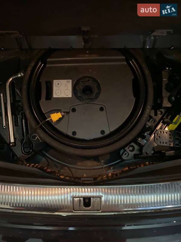 Позашляховик / Кросовер Audi Q7 2011 в Кропивницькому фото 13 Позашляховик / Кросовер Audi Q7 2011 в Кропивницькому