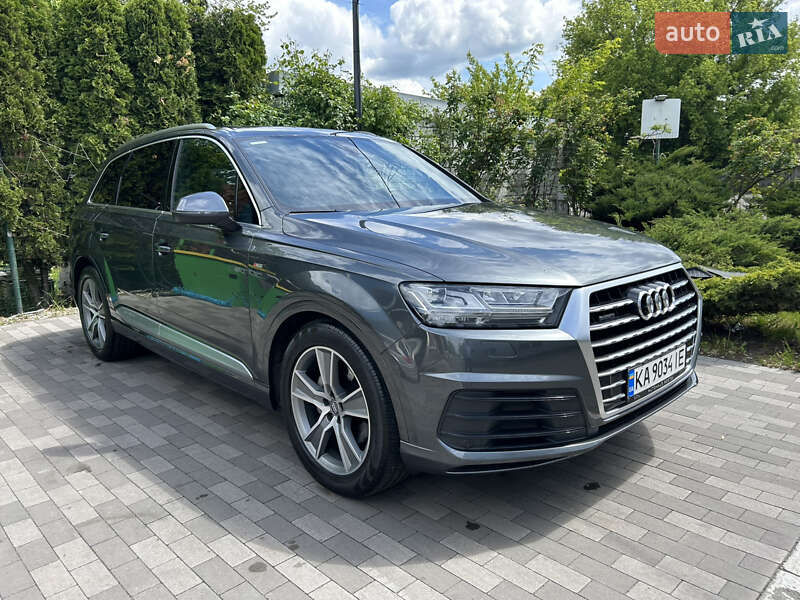 Audi Q7 2017