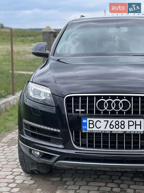Внедорожник / Кроссовер Audi Q7 2013 в Золочеве