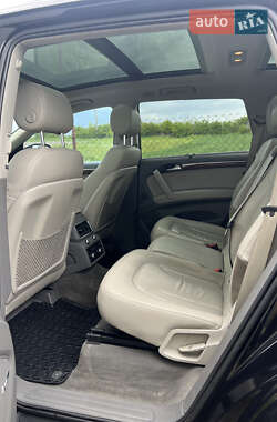 Внедорожник / Кроссовер Audi Q7 2013 в 