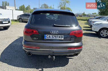 Внедорожник / Кроссовер Audi Q7 2013 в 