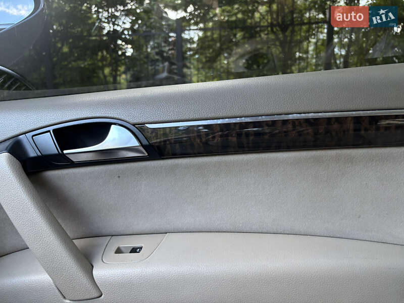 Позашляховик / Кросовер Audi Q7 2007 в Києві
