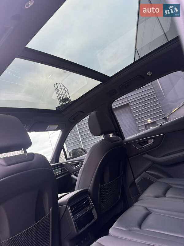 Внедорожник / Кроссовер Audi Q7 2020 в Киеве фото 13 Внедорожник / Кроссовер Audi Q7 2020 в Киеве