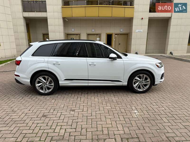 Внедорожник / Кроссовер Audi Q7 2019 в Киеве фото 11 Внедорожник / Кроссовер Audi Q7 2019 в Киеве