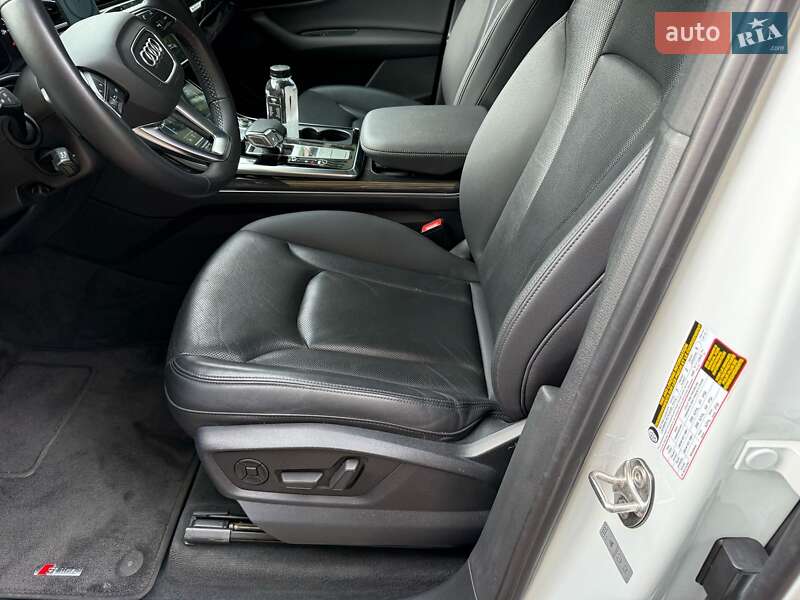 Внедорожник / Кроссовер Audi Q7 2019 в Киеве