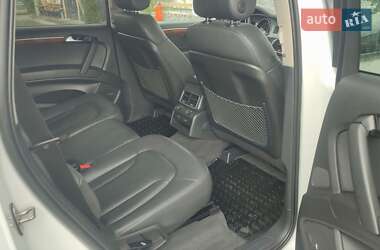 Позашляховик / Кросовер Audi Q7 2014 в 
