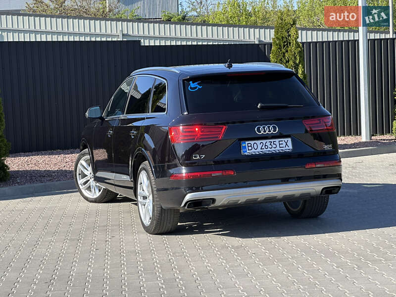 Внедорожник / Кроссовер Audi Q7 2018 в Тернополе