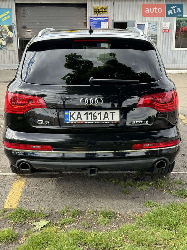Позашляховик / Кросовер Audi Q7 2012 в Києві