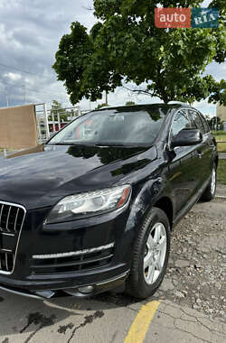 Внедорожник / Кроссовер Audi Q7 2012 в 