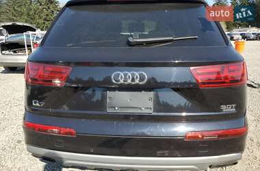 Внедорожник / Кроссовер Audi Q7 2017 в 
