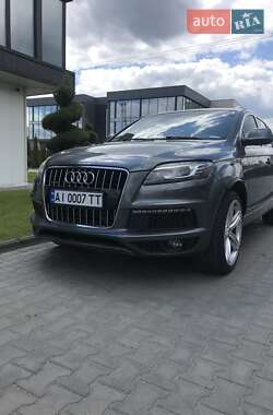 Позашляховик / Кросовер Audi Q7 2011 в 