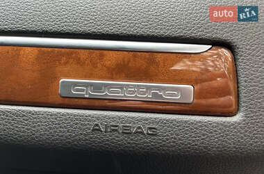 Внедорожник / Кроссовер Audi Q7 2015 в 