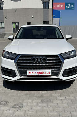 Внедорожник / Кроссовер Audi Q7 2016 в Белогородке