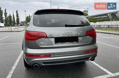 Внедорожник / Кроссовер Audi Q7 2015 в 