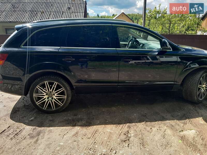 Внедорожник / Кроссовер Audi Q7 2007 в Дрогобыче