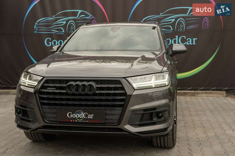 Позашляховик / Кросовер Audi Q7 2018 в Луцьку