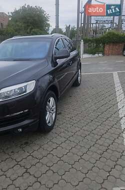 Внедорожник / Кроссовер Audi Q7 2008 в 