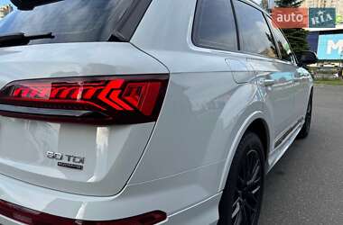 Внедорожник / Кроссовер Audi Q7 2023 в 