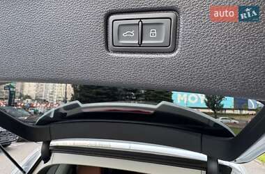 Внедорожник / Кроссовер Audi Q7 2023 в 