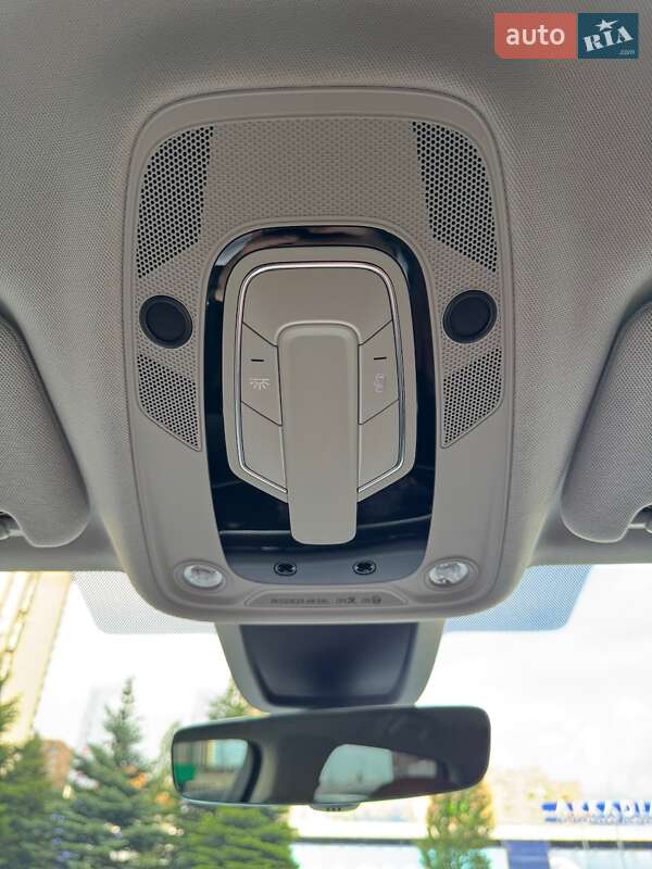 Внедорожник / Кроссовер Audi Q7 2023 в Киеве