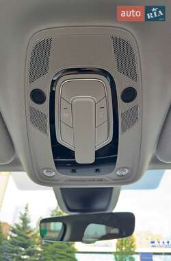 Внедорожник / Кроссовер Audi Q7 2023 в 