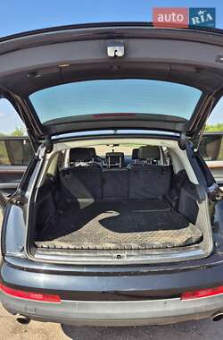 Внедорожник / Кроссовер Audi Q7 2007 в 