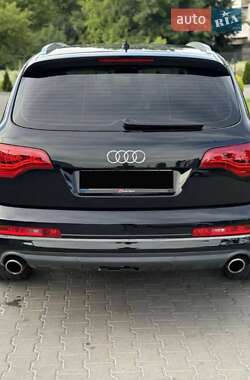 Внедорожник / Кроссовер Audi Q7 2007 в 