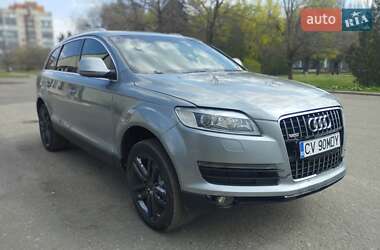 Внедорожник / Кроссовер Audi Q7 2008 в 