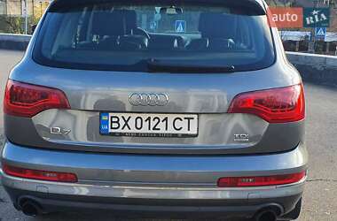 Внедорожник / Кроссовер Audi Q7 2013 в 