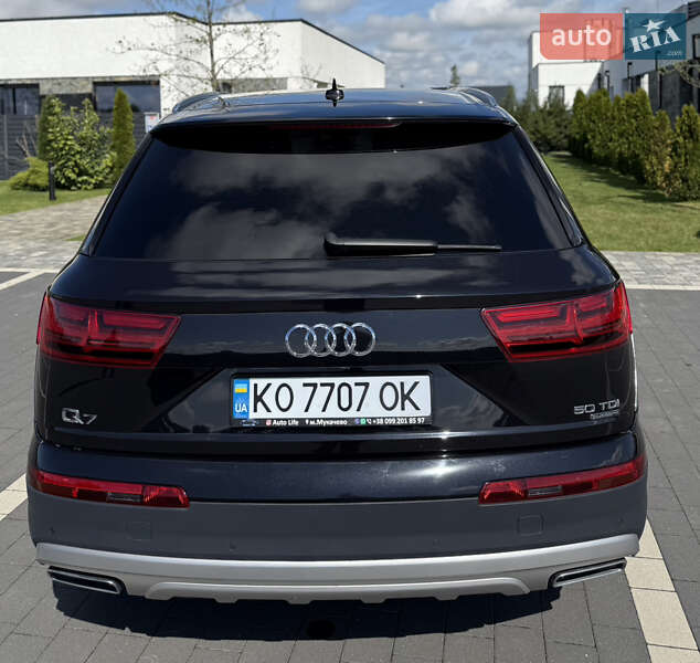 Внедорожник / Кроссовер Audi Q7 2018 в Мукачево