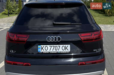 Внедорожник / Кроссовер Audi Q7 2018 в 