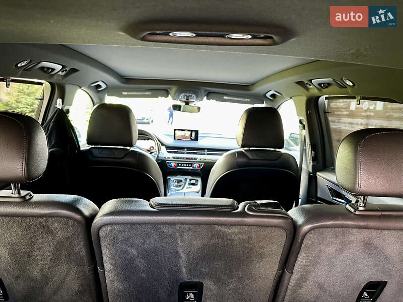 Внедорожник / Кроссовер Audi Q7 2016 в Ровно фото 44 Внедорожник / Кроссовер Audi Q7 2016 в Ровно