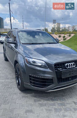 Позашляховик / Кросовер Audi Q7 2015 в Дніпрі