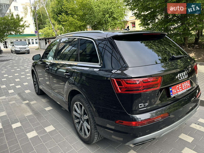 Внедорожник / Кроссовер Audi Q7 2017 в Тернополе