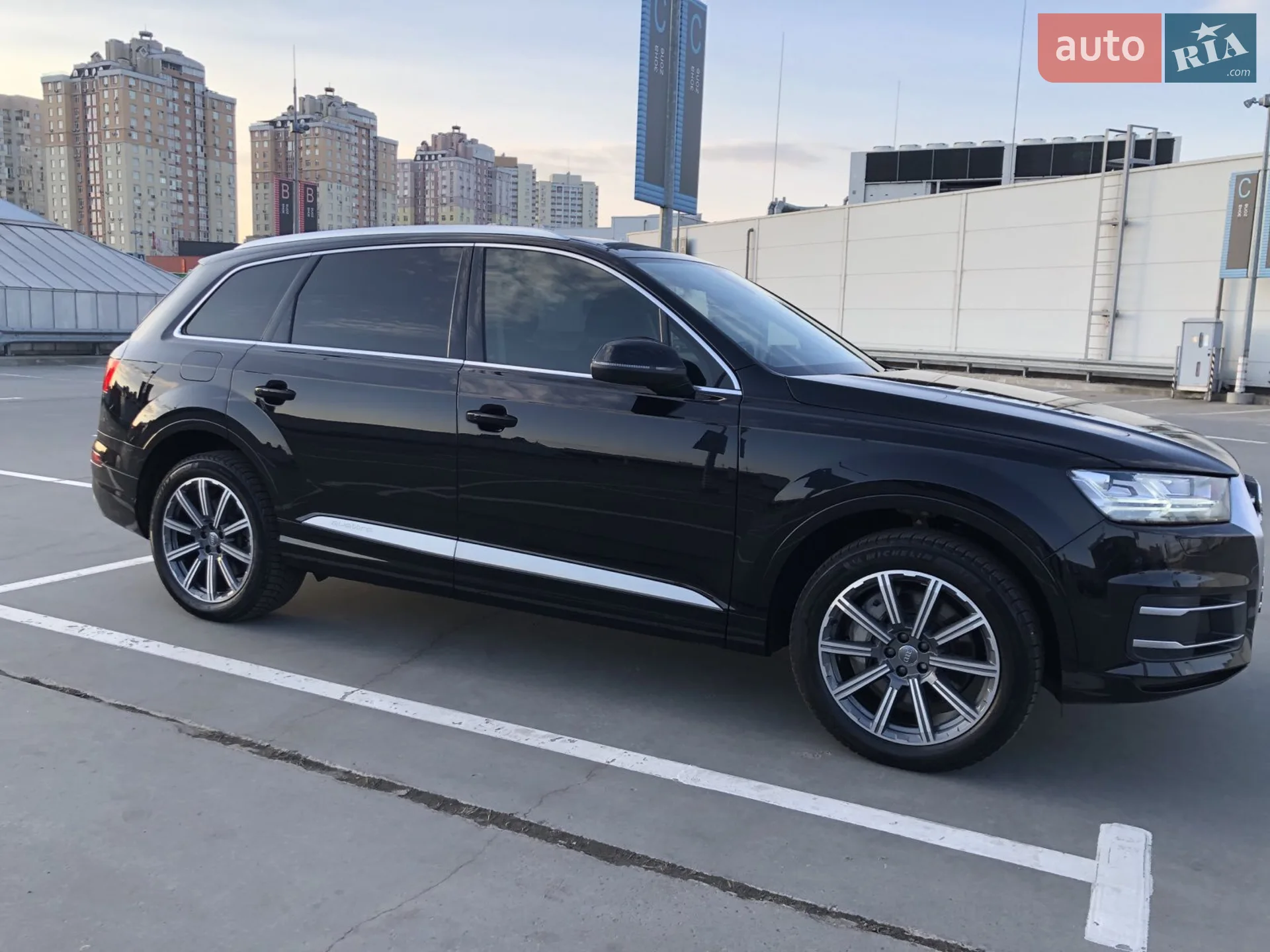 2019 Audi Q7 - мініатюра 4
